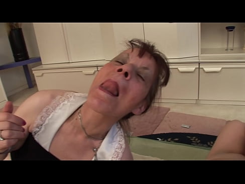 ❤️ To bedstemødre og en bedstefar har en trekant ️ Kvalitets porno at da.analizatorkrovi.ru